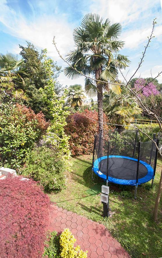 Apartment Sunny Garden *